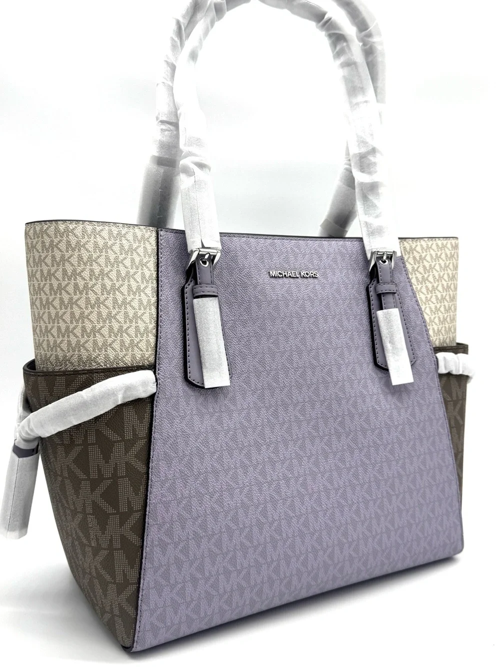 Michael Kors Voyager Large Color-Block Signature Logo Tote Bag - Lilac